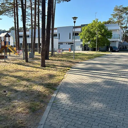 Apartment Bursztyn Z Ogródkiem I 250m Od Plażey - Bernstein Mit Garten I 250m Vom Pogorzelica (Gmina Rewal)